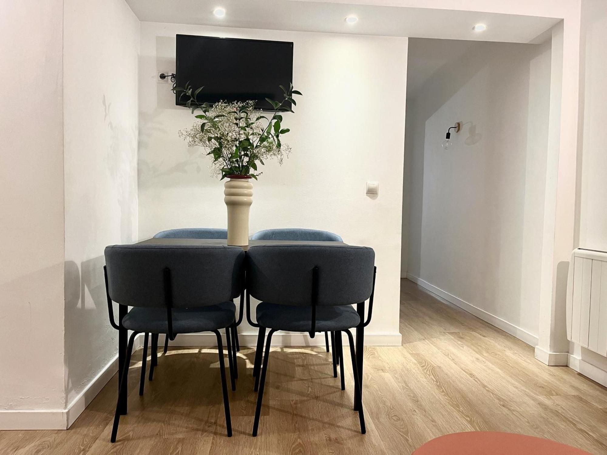Apartamento Puerta Del Camino 5 - Patio Y Wifi Bilbao Exterior foto